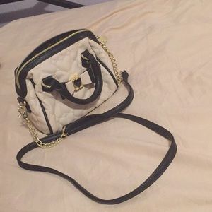 Small Betsey Johnson crossbody/hand bag